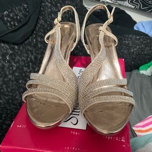 Silver slippers heels